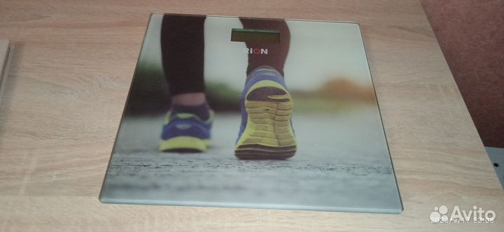 Весы напольные электронные