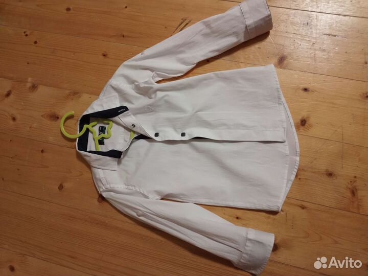 Рубашка белая