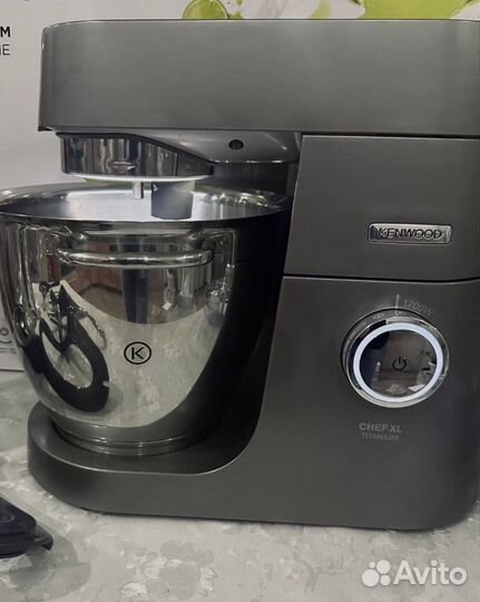 Kenwood KVL 8320S Chef Titanium XL