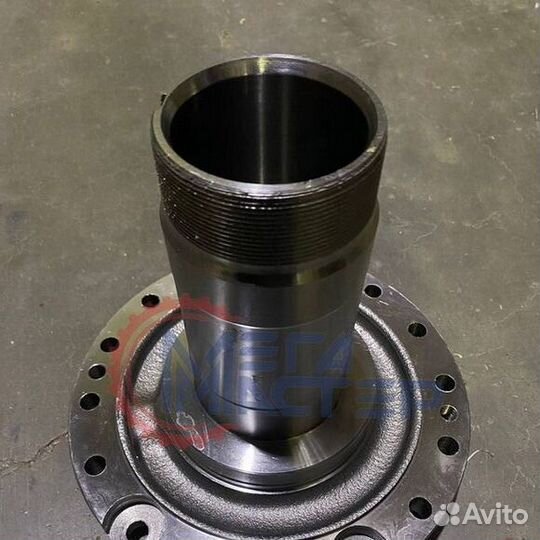 Цапфа левая 4310 голая / завод