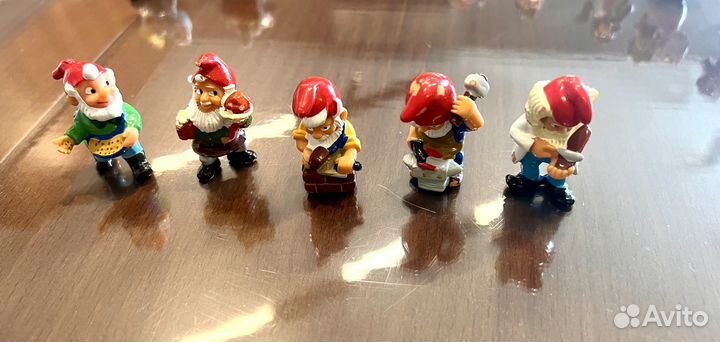 Игрушки из киндер сюрприза