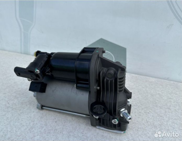 Компрессор пневмоподвески Mercedes Ml W164
