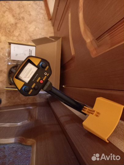 Металлоискатель подземный новый с пинпоинтером