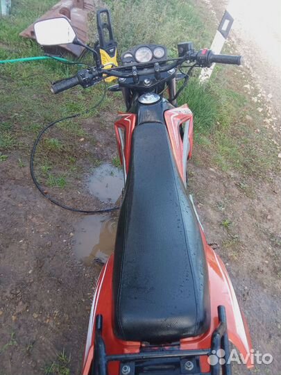 Продам мотоцикл reace rc200lt forester