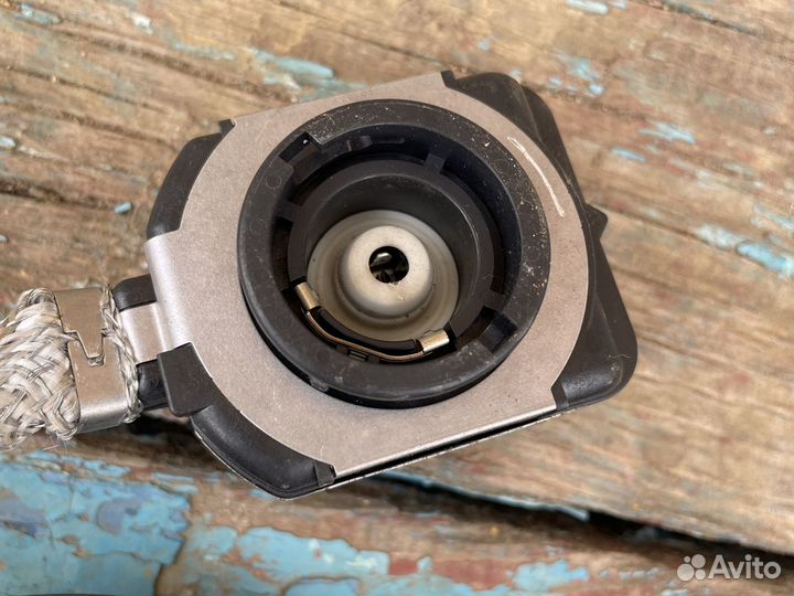 Toyota Land Cruiser 200 Блок розжига