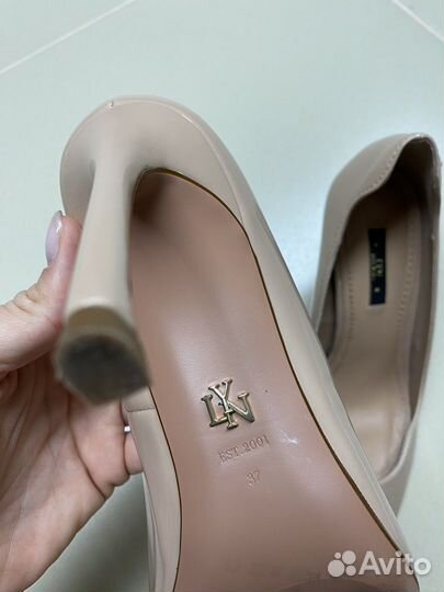 Туфли лодочки бежевые 37