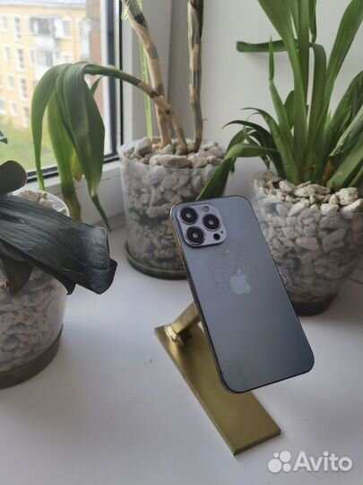 Статуэтка iPhone 12 pro