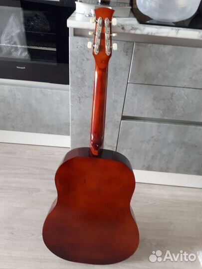 Гитара ручной работы