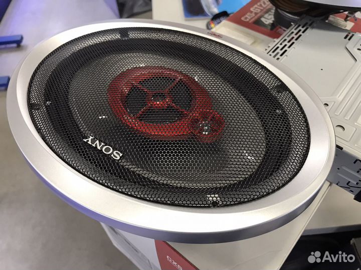 Магнитола Sony CDX-GT220+ акустика Sony