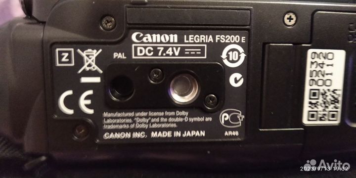 Видеокамера Canon legria FS200
