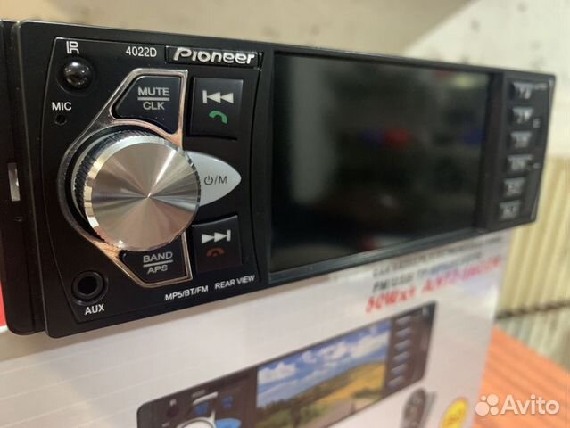 Автомагнитола с экраном с блютузом