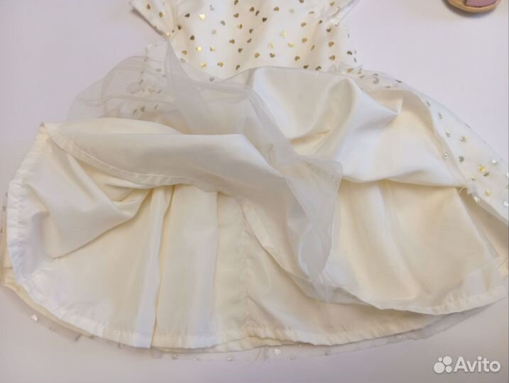 Платье carters 12-18 мес. Нарядное