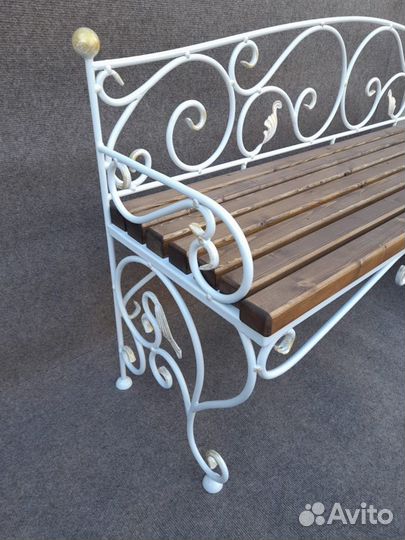 Скамейка садовая