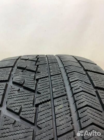 Bridgestone Blizzak VRX 245/50 R18 98W