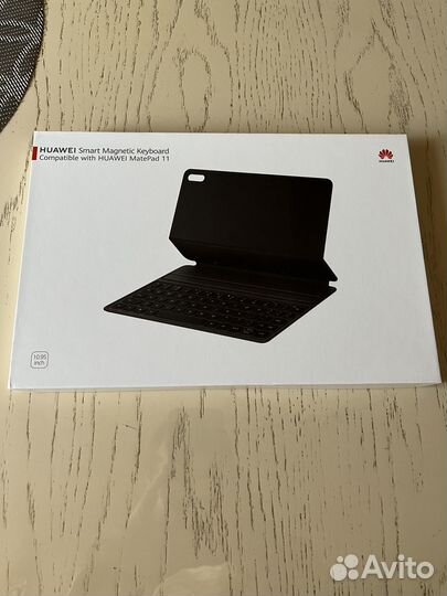 Huawei MatePad 11 + Smart Magnetic Keyboard