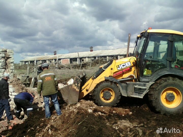 Копка фундамента, шамбо, водопровод. Сваи