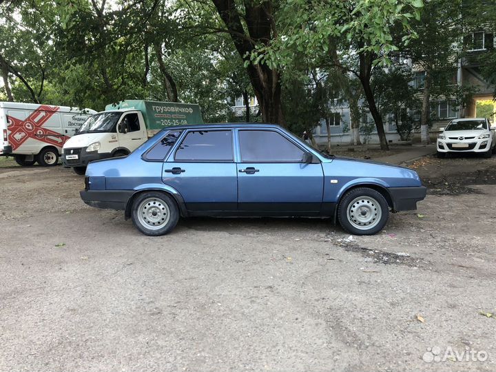 ВАЗ 21099 1.5 МТ, 1997, 300 000 км