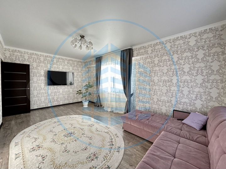3-к. квартира, 80,7 м², 4/8 эт.