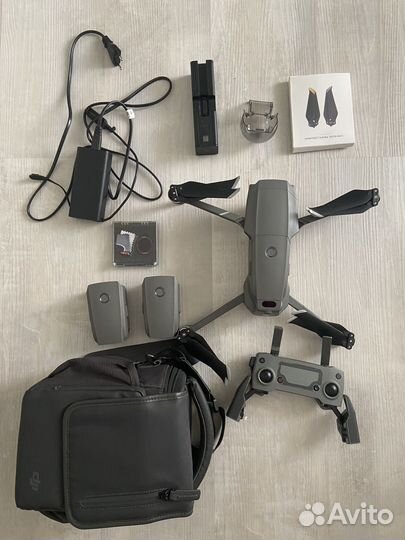 Dji mavic 2 pro combo