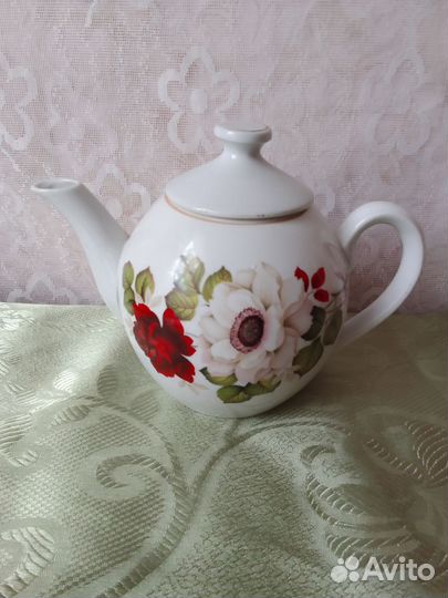 Фаянс, фарфор, фужеры