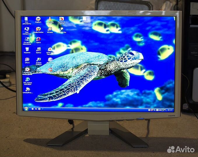 Монитор Acer P223w рабочий