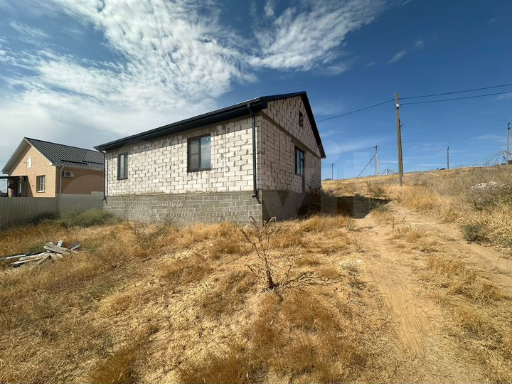 Дом 108 м² на участке 5 сот.