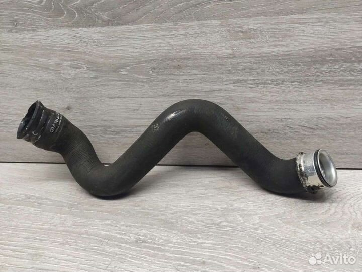 Патрубок охлаждения двигателя Mercedes M W164