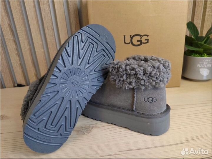 Угги натуральные женские UGG funkette platform boo