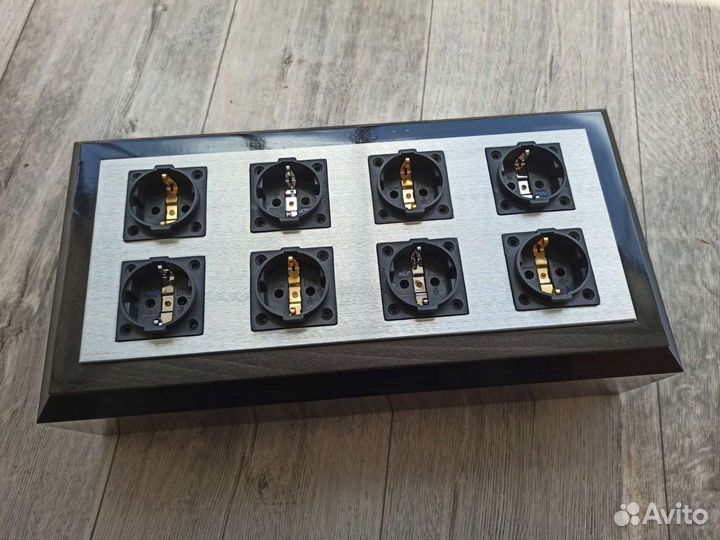 Распределитель питания hi-end дистрибьютор