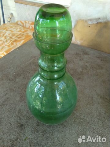 Наборы СССР графин,стопка зелёное,белое,розовое ст