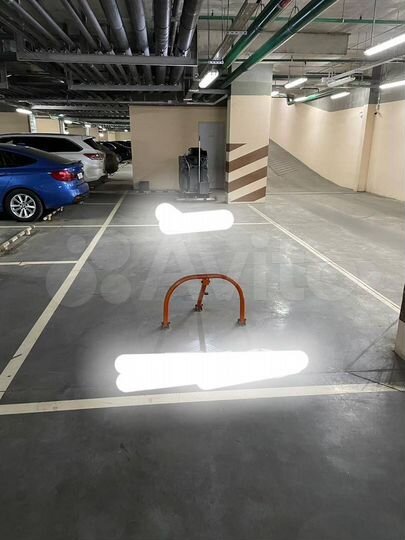 Машиноместо, 15 м²