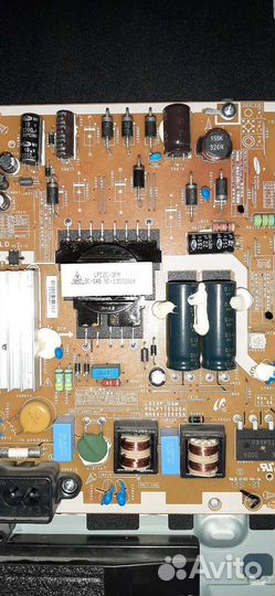 Телевизор samsung LED UE32F5000AK