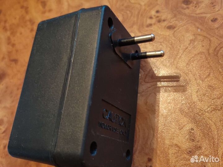 Блок питания 10v/1,2a (Sega)