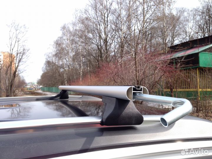 Багажник на рейлинги Фаворит, аэродинамика серебро