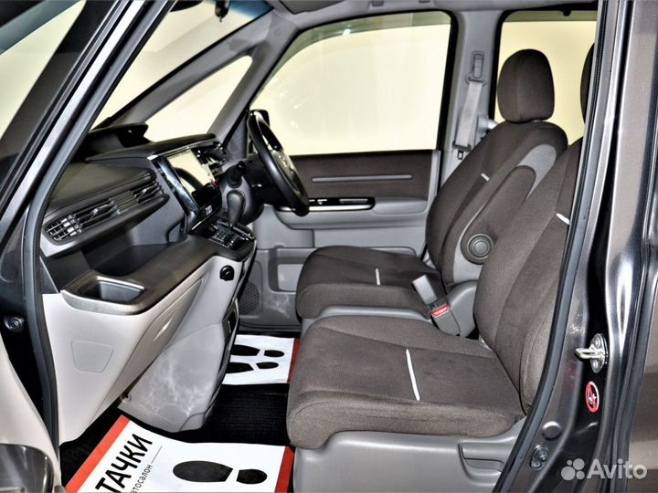 Honda Stepwgn 1.5 CVT, 2015, 117 000 км