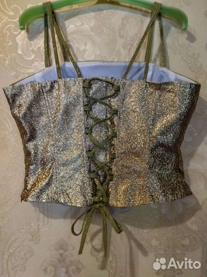 Платье праздничное