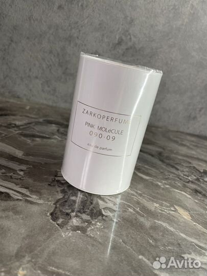 Zarkoperfume Pink Molecule 090 122