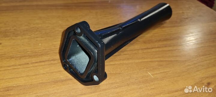 Выхлопная труба Tohatsu 50 3c8-02311-1 оригинал