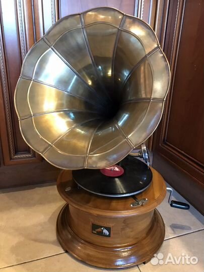 Граммофон ручная работа