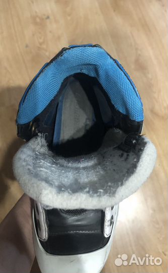 Вратарские коньки bauer reactor 9000 jr