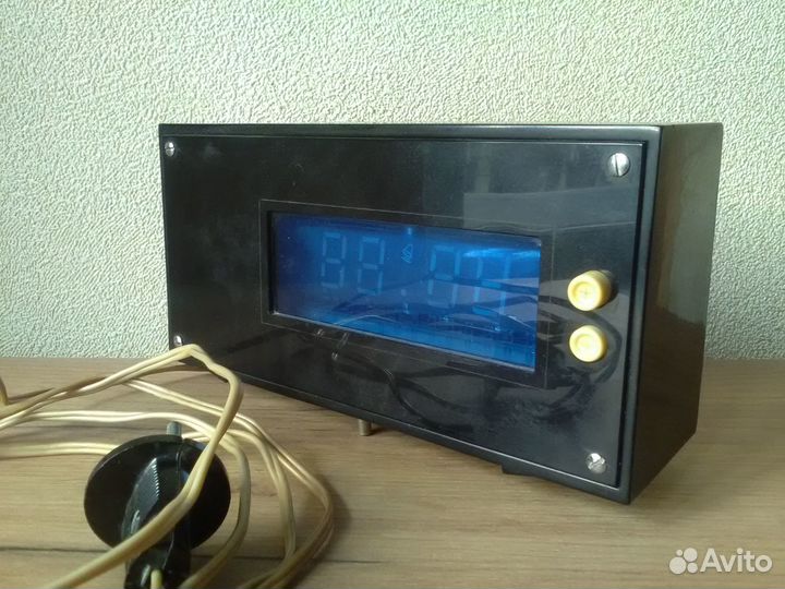 Часы настольные электронные, СССР