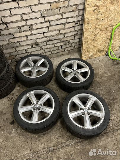 Комплект зимних колес Audi r17