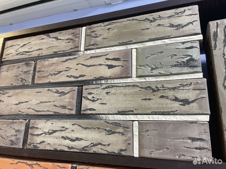 Кирпич облицовочный серый