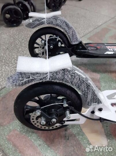 Самокат Urban Scooter Disc(новый)