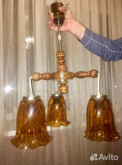 Люстра деревянная / плафоны стекло