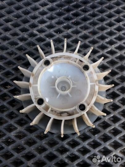 Крыльчатка охлаждения двигателя 139QMB