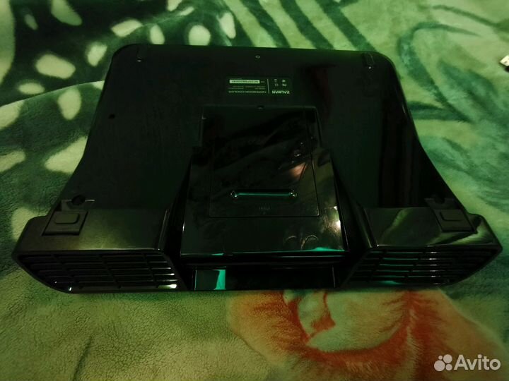 Подставка под ноутбук с охлаждением zalman ZM-NC25