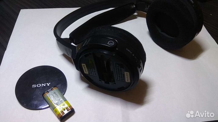 Беспроводные наушники