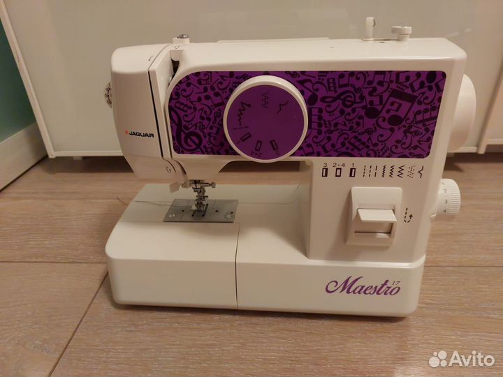 Швейная машина Jaguar Maestro 17