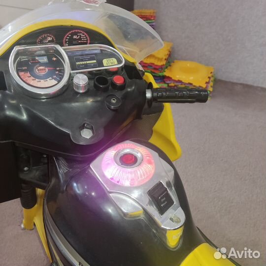 Детский мотоцикл на аккумуляторе бу